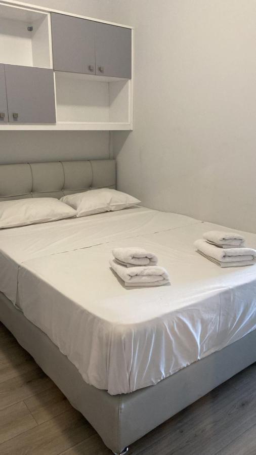 Acropolis Gem By Ghh Apartment Athena Bagian luar foto